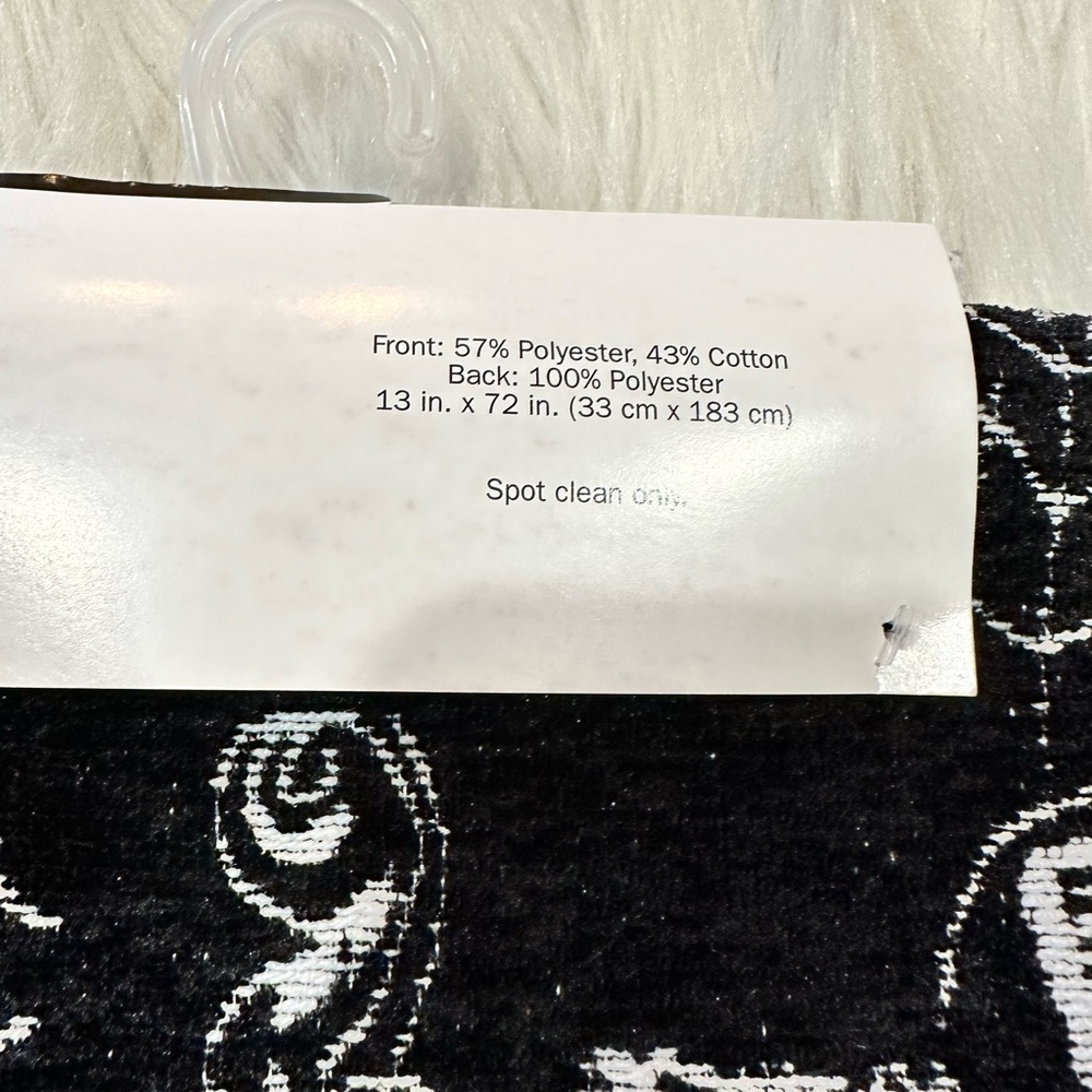 Halloween Table Runner - Picture 5 of 5